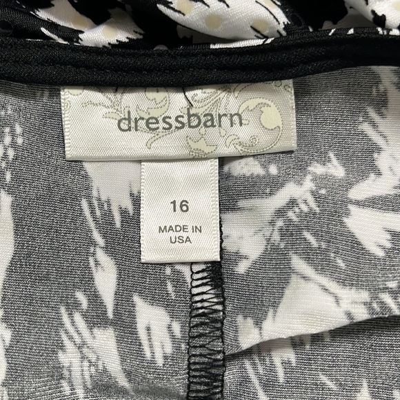 Dressbarn Black and White Ruffle Hem Babydoll Sequins Dress Sz 16 - Picture 5 of 7